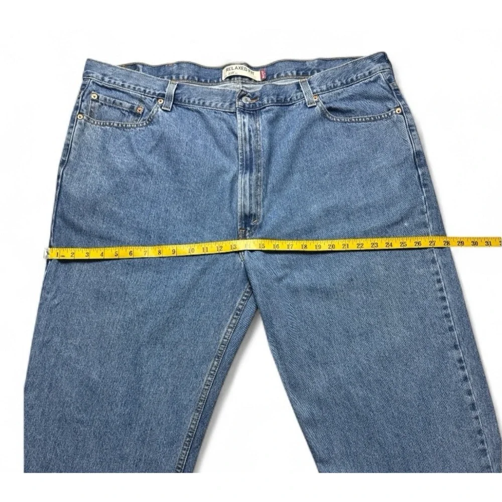 Levi's 550 Men's Relaxed Fit Jeans | 100% Cotton Straight Leg Denim | Size 46x30